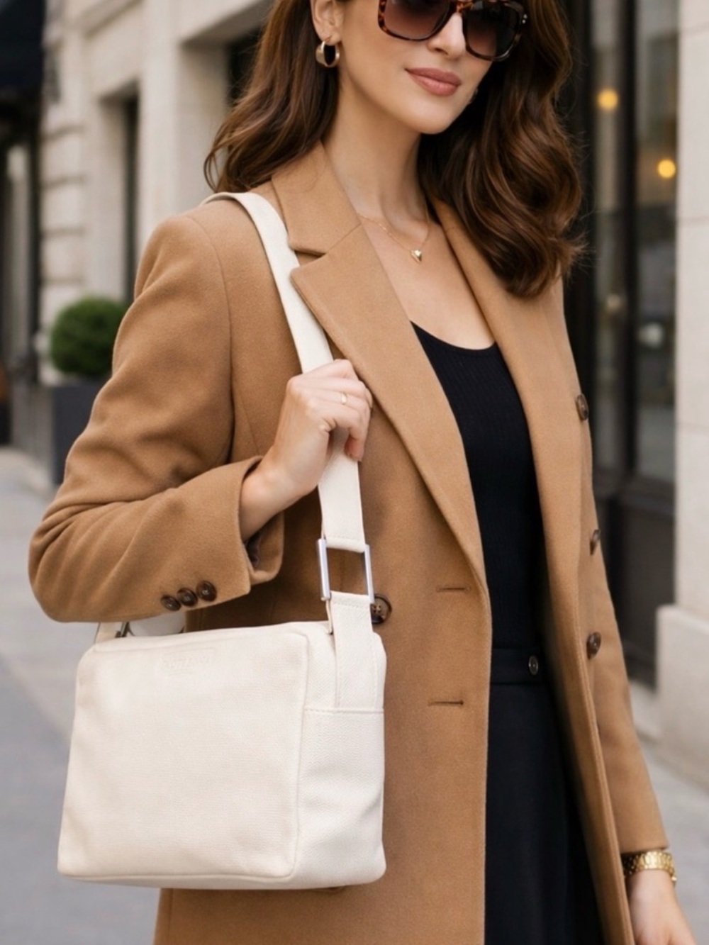 Bottega Veneta Italy Leather Bag - Picture 11 of 11